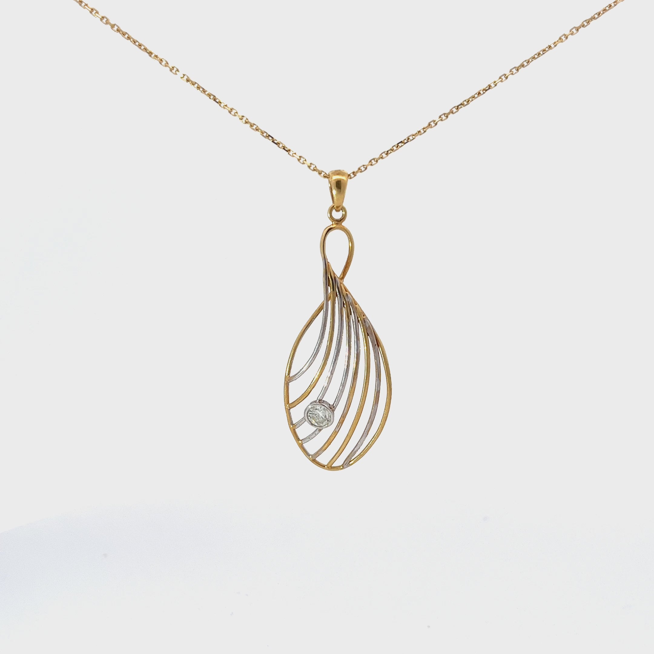 14k Two Toned .30ct F VS2 Round Diamond Necklace
