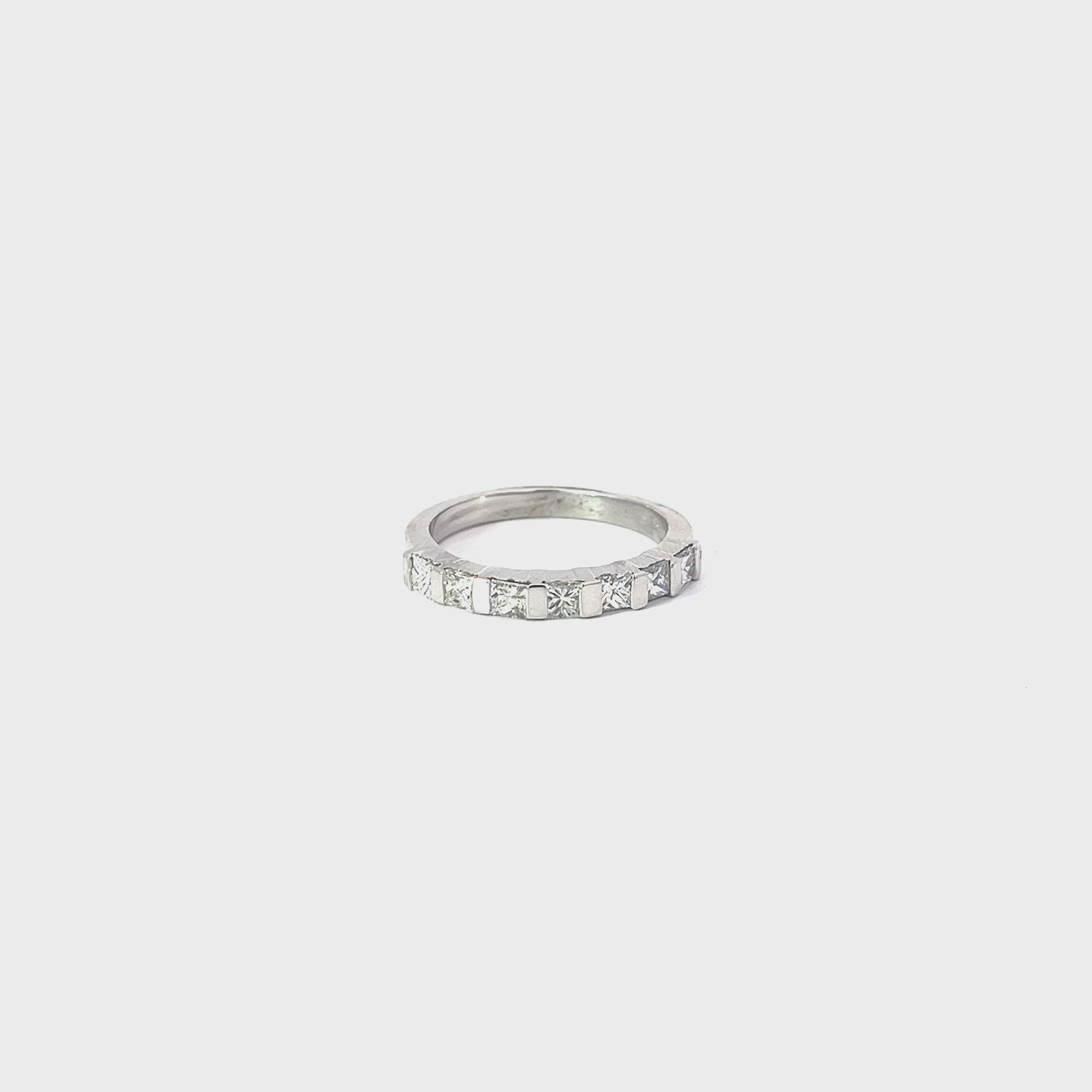 18k White Gold .80ct F VS2 Princess Cut Diamond Wedding Band