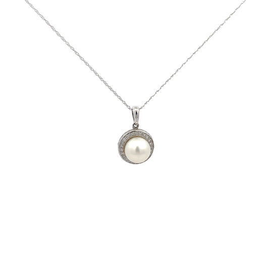 14k White Gold .50ct G SI1 Round Diamond and Fresh Water Pearl 10mm Necklace