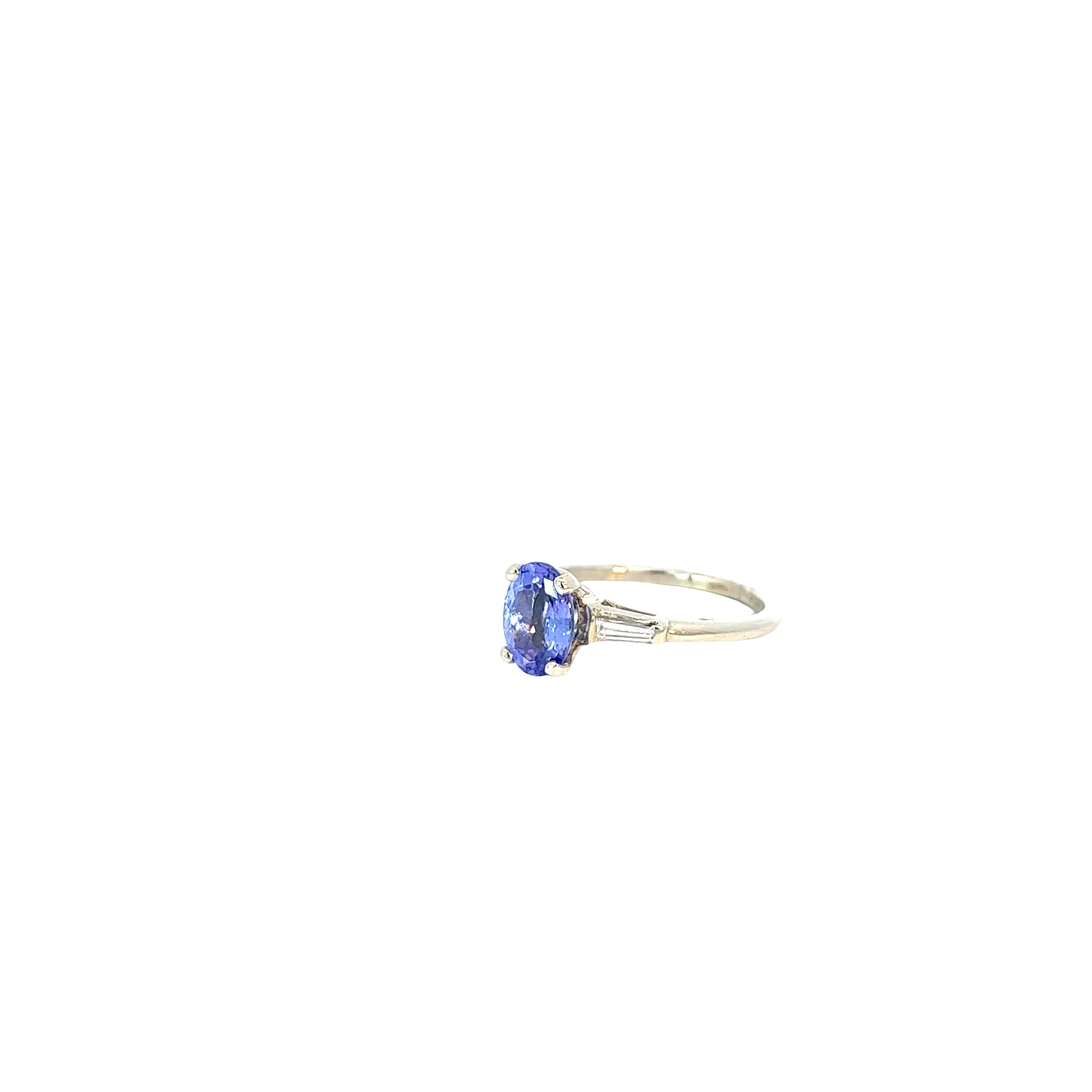 14k White Gold 1.88ct Oval-Cut AA Tanzanite and .25ct G VS2 Baguettes Diamond ring