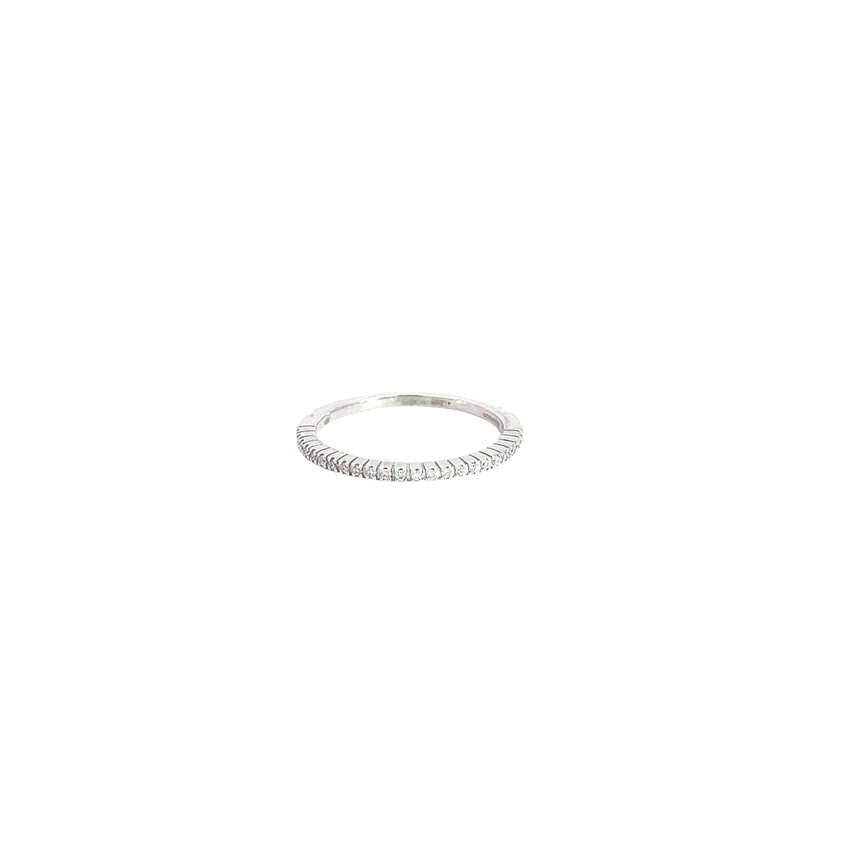 18k white gold .20ct G SI1 diamond ring band size 7 1/4