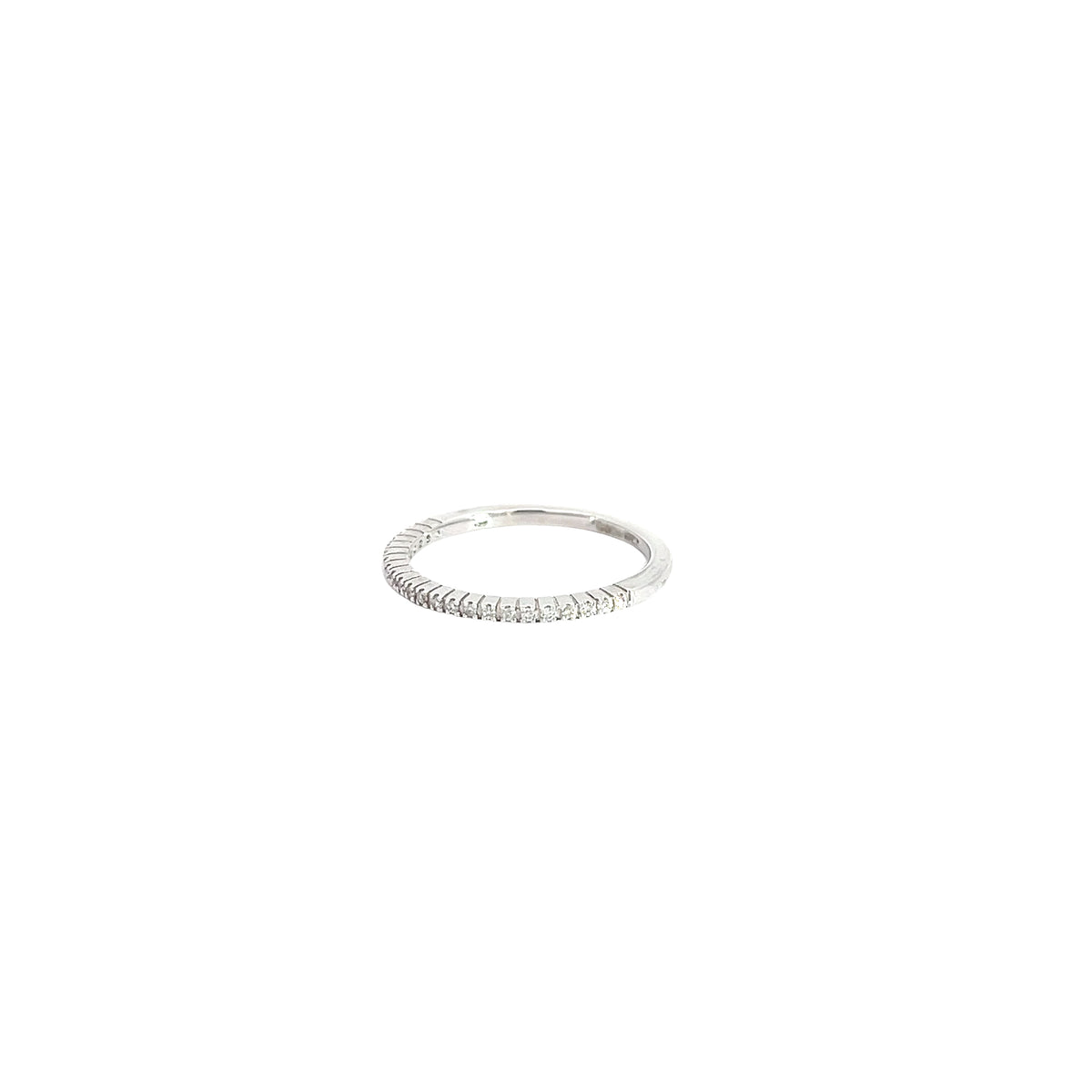 18k white gold .20ct G SI1 diamond ring band size 7 1/4