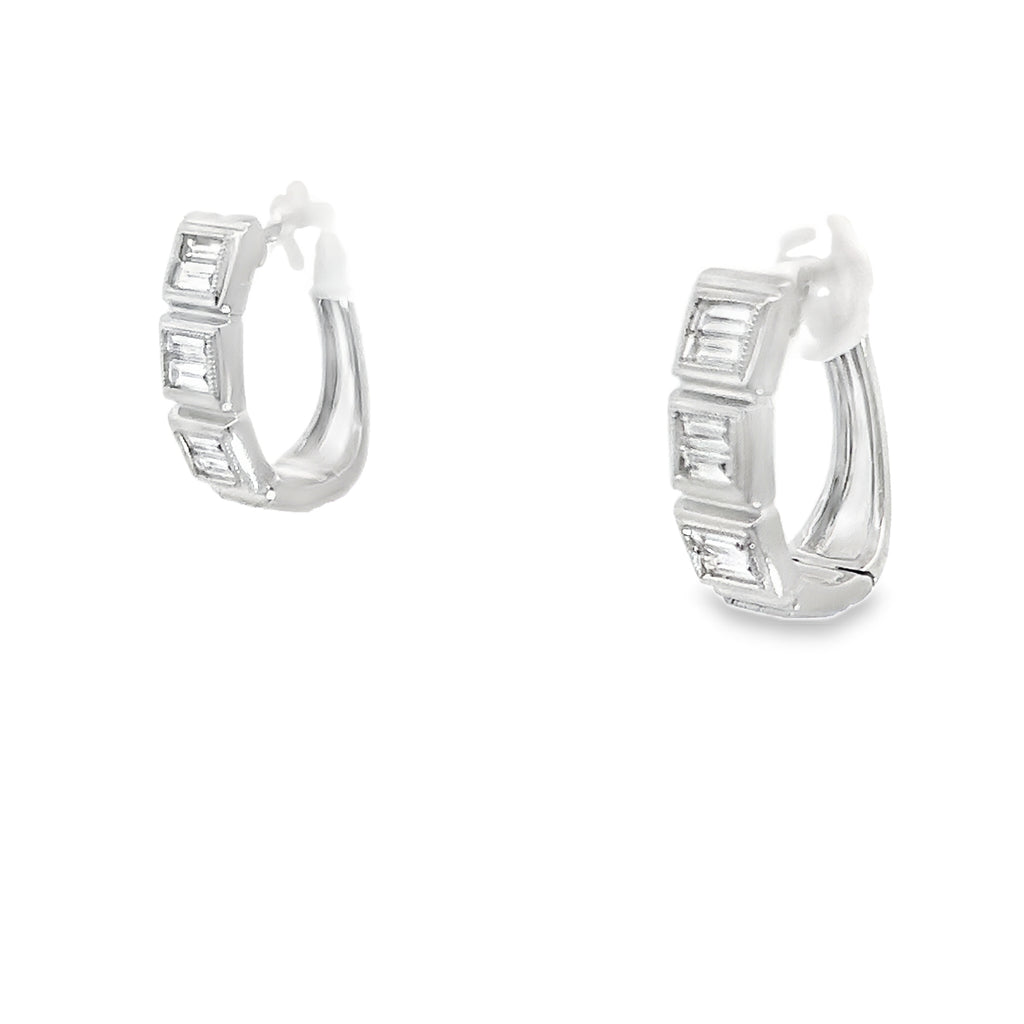 18k White Gold 1.25ct F VS2 Baguette Diamond Huggie Earrings