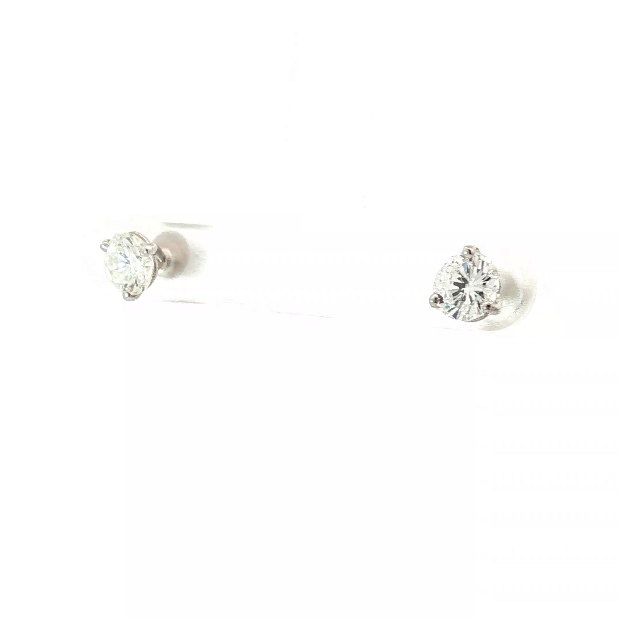 14k White Gold 1.70ct F VS2 Round Diamond Stud Earrings