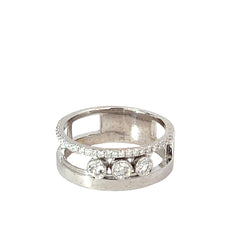 18k White Gold .50ct F VS2 Round Dancing Diamond Ring