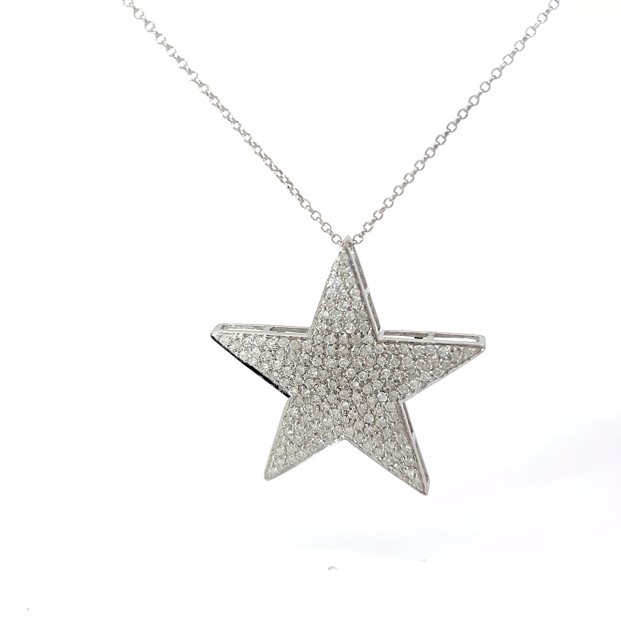 18k White Gold 2.10ct G I1 Round Diamond Star Pendant