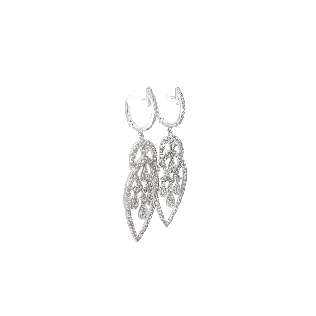 18k White Gold 1.61ct G VS2 Round Diamond Chandelier Earrings.
