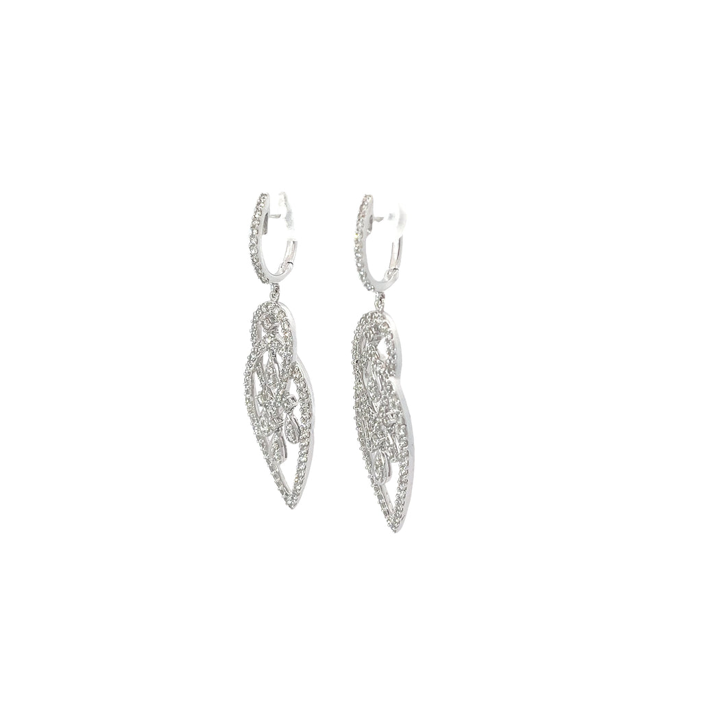 18k White Gold 1.61ct G VS2 Round Diamond Chandelier Earrings.