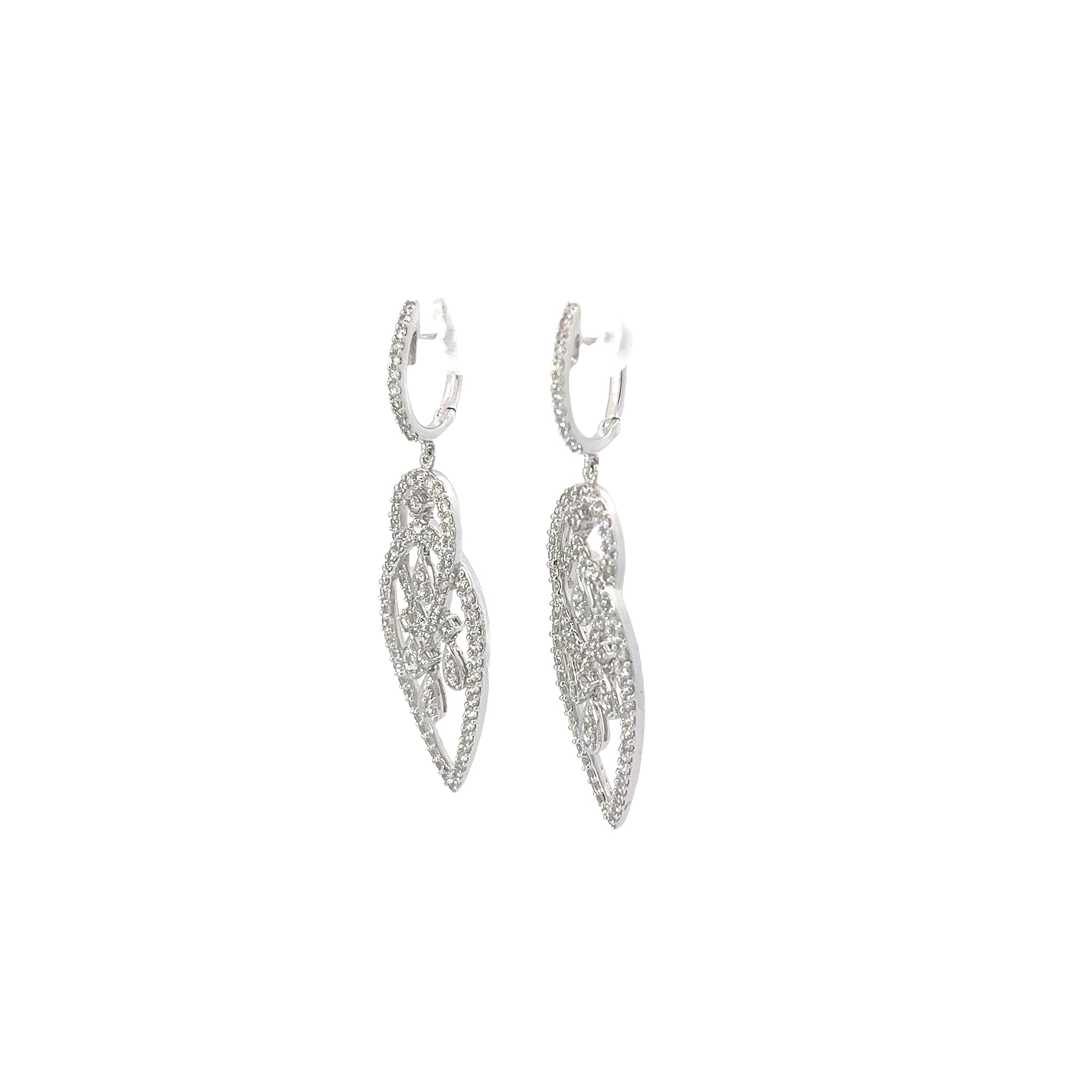 18k White Gold 1.61ct G VS2 Round Diamond Chandelier Earrings.