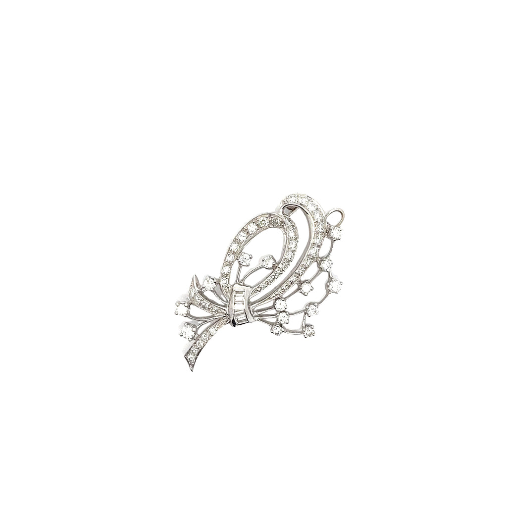 Platinum 2.46ct E VS2 Total Weight of Round and Baguette Diamond Vintage Brooch/Pin