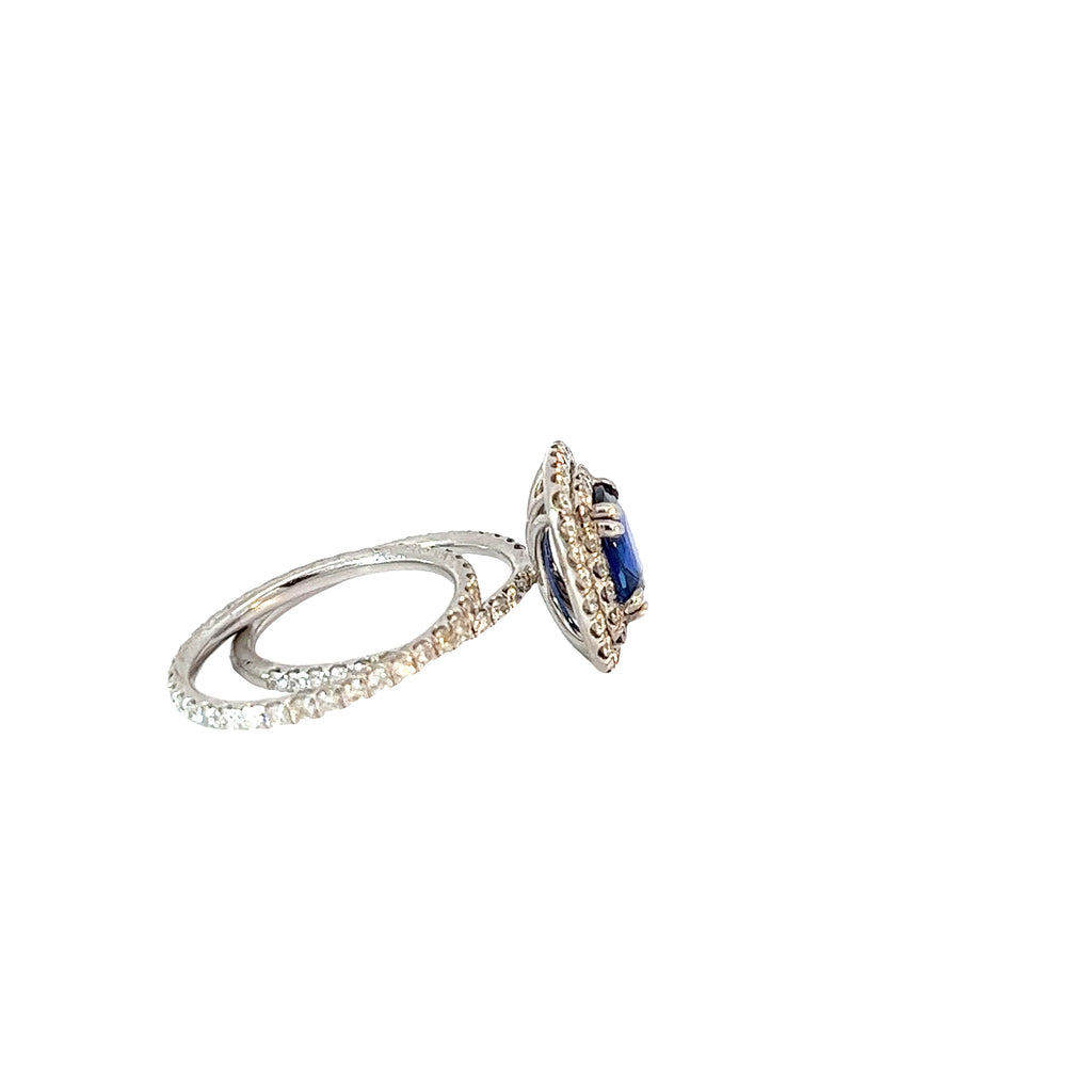 Platinum 1.86ct Cushion Natural Blue Sapphire and Surround by the Halo 1.56ct F VS1 Round Diamond Ring. Certified by GIA #2193349535