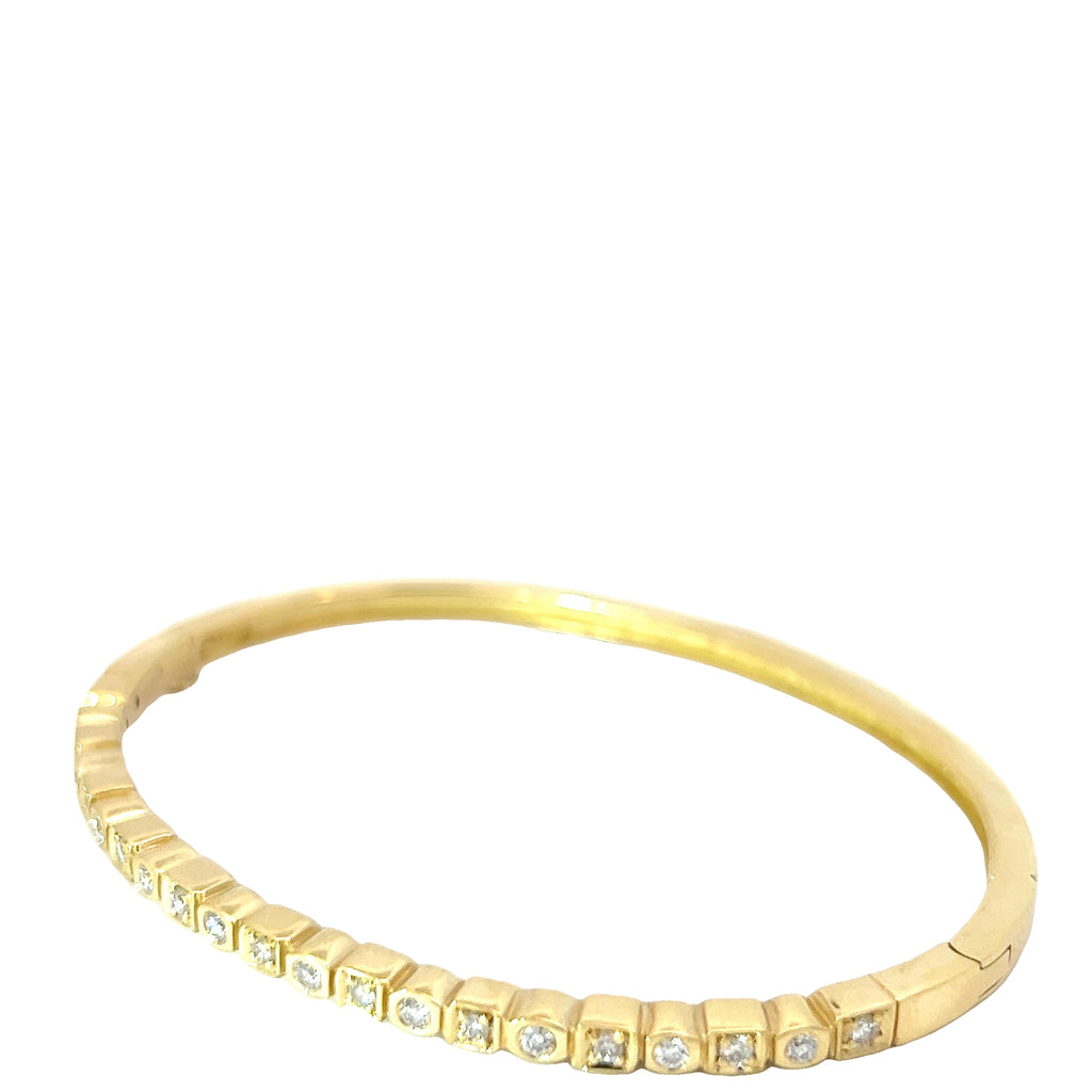 18k Yellow Gold .75ct F VS2 Round Diamond Bangle Bracelet