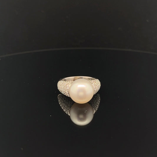 18k White Gold 1.25ct F VS1 Round Diamond 11.5mm Fresh Water White Pearl Ring