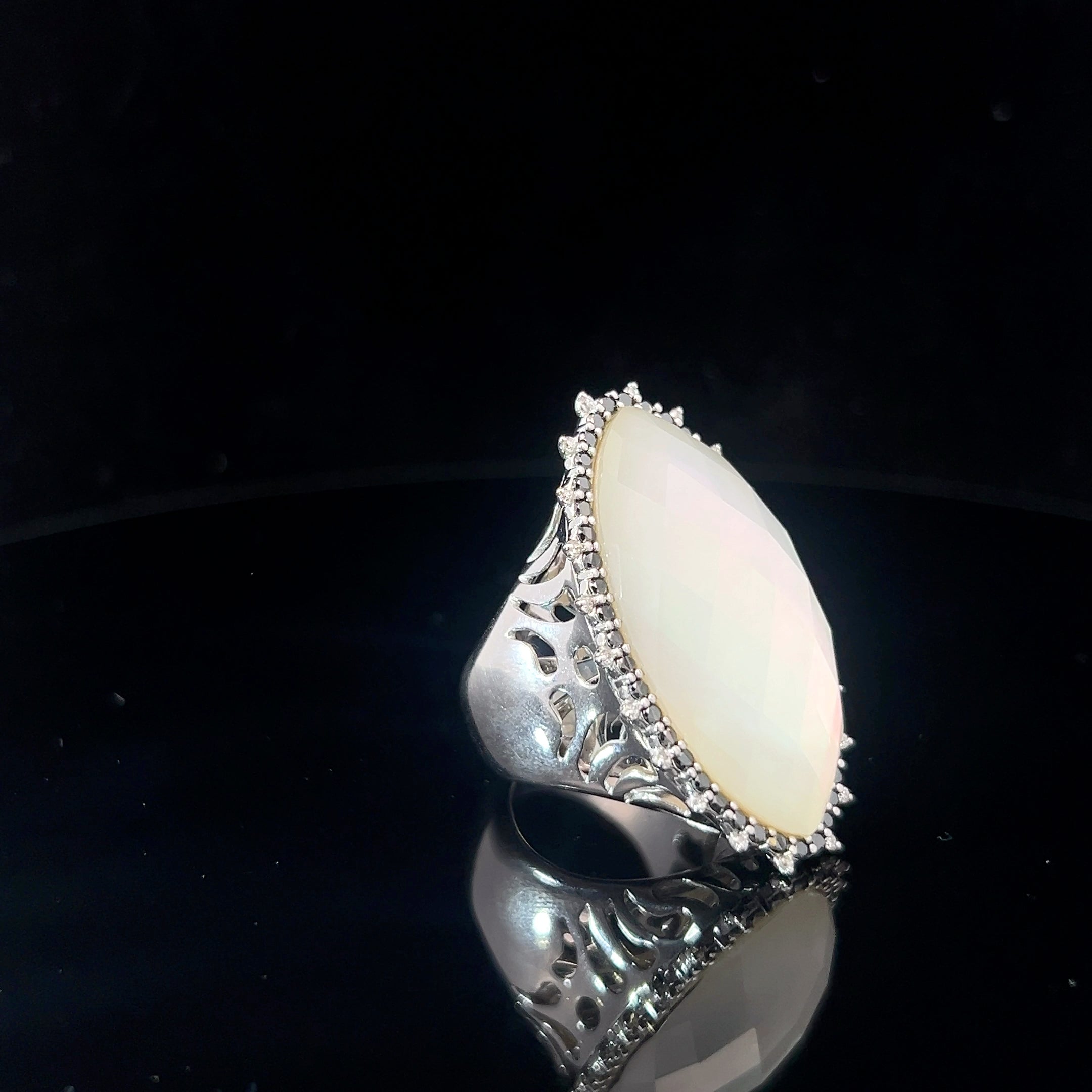 18k White Gold Moonstone /.50ct Round Black Diamond /.10ct  G VS2 Round Diamond Ring 26 gram