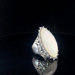 18k White Gold Moonstone /.50ct Round Black Diamond /.10ct  G VS2 Round Diamond Ring 26 gram