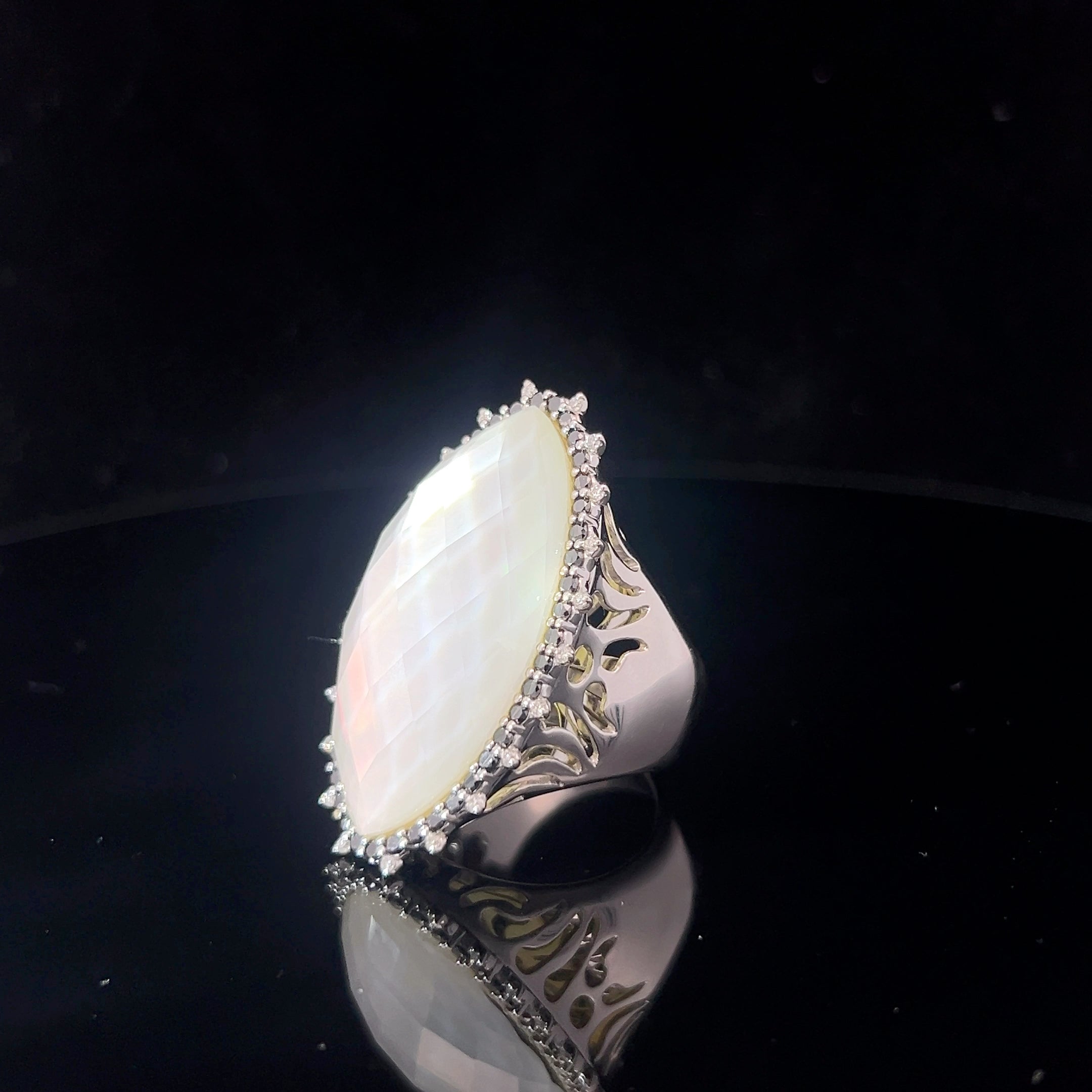 18k White Gold Moonstone /.50ct Round Black Diamond /.10ct  G VS2 Round Diamond Ring 26 gram
