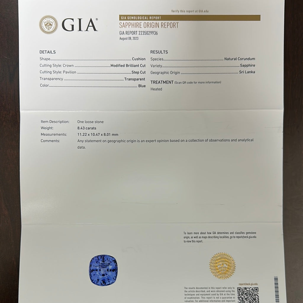 8.43CT BLUE SAPPHIRE TRANPARENT CUSHION GIA