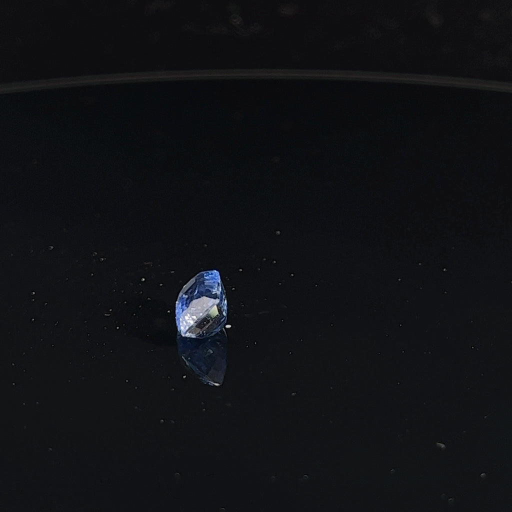 2.68CT CUSHION BLUE SAPPHIRE MODIFIED BRILLIANT CUT TRANSPARENT  GIA CERTIFIED #5201580967