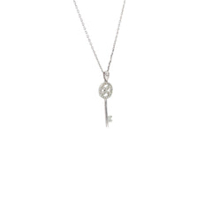 14k White Gold .20ct  G VS2 Round Diamond Key Pendant