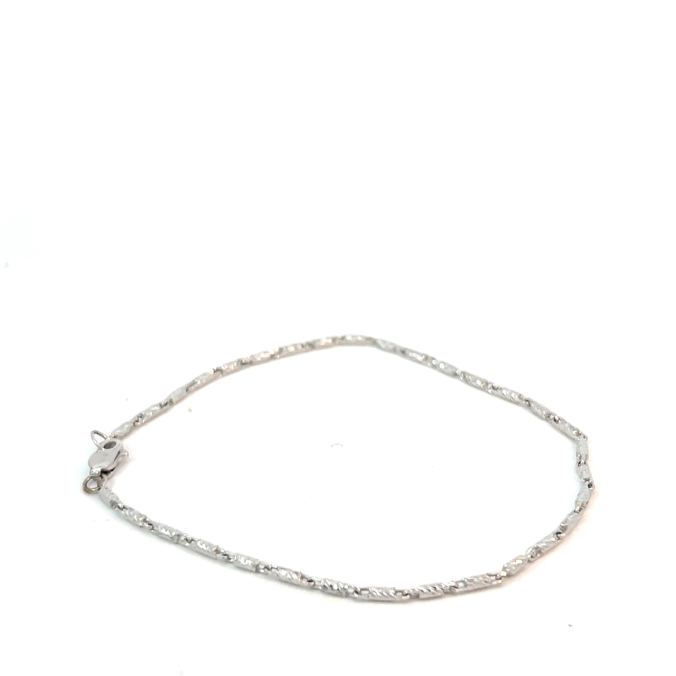 14k White Gold 2.7 Gram Diamond Cut Barrel Bracelet