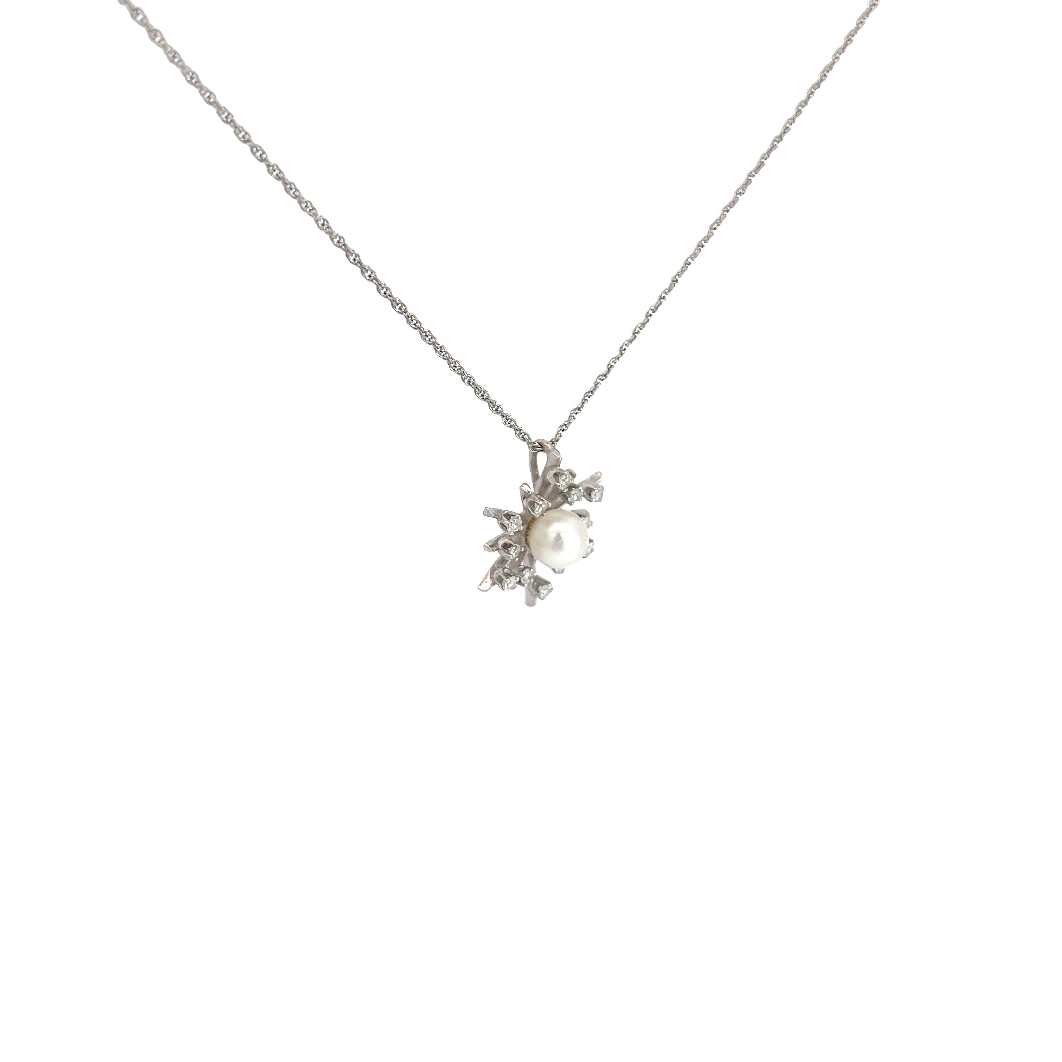 14k White Gold .25ct G VS2 Round Diamond and Tahitian Pearl 5mm Snowflake Necklace