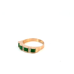 18k Yellow Gold .10ct G VS1  Round Diamond and Vintage Jade Ring