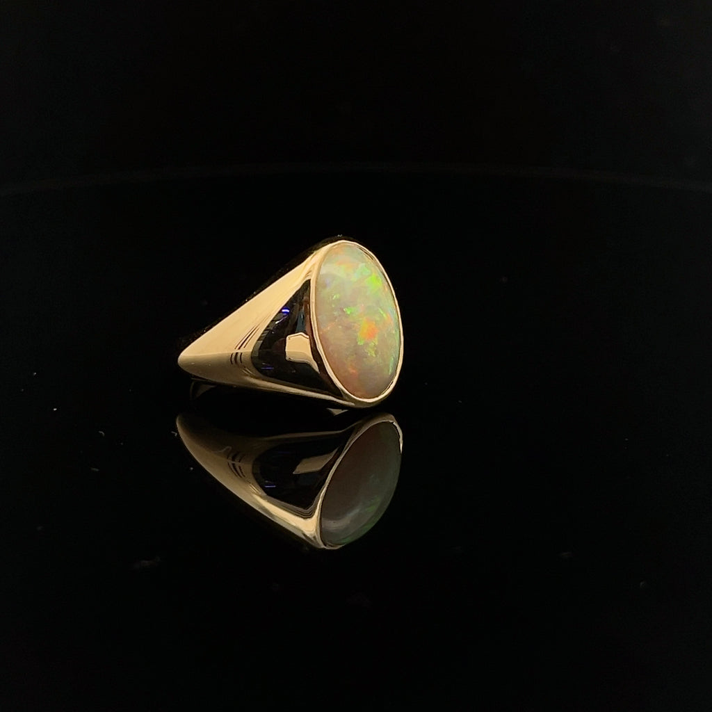 18K YELLOW GOLD 3.68CT OVAL OPAL AAA RING