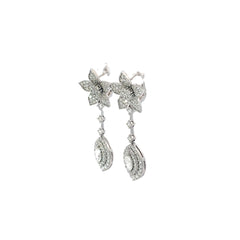 14k White Gold  Diamond Flower Vintage Earrings