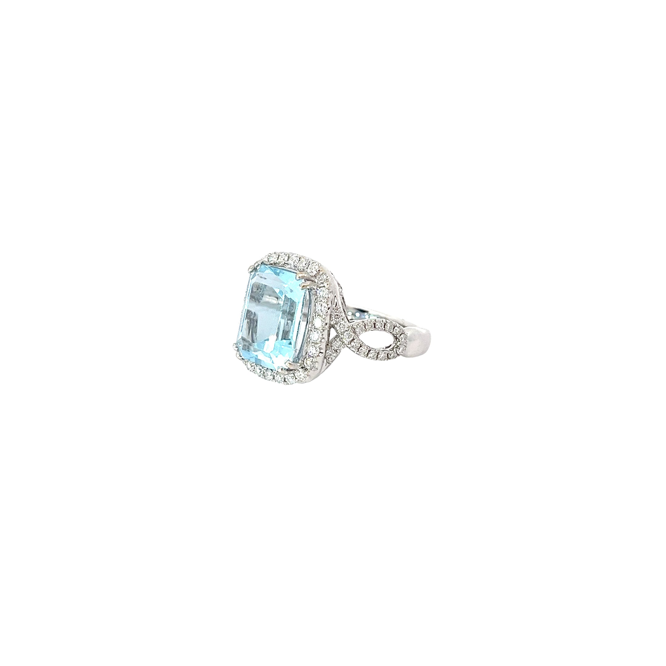 18K WHITE GOLD 7CT AQUA MARINE AND .75CT F SI1 ROUND DIAMOND RING