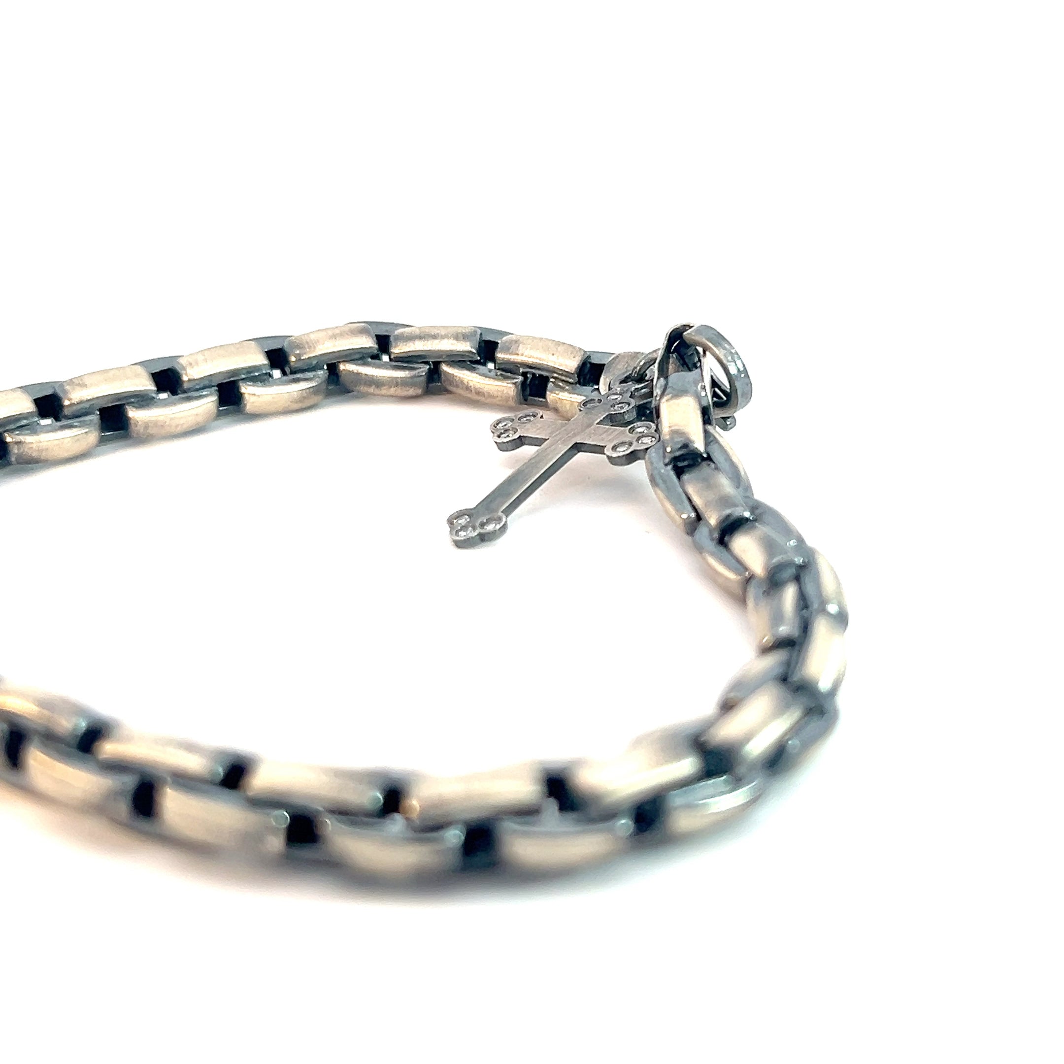 Sterling Silver 10.9 Gram Antiqued Men Bracelet with a Dangle Cross with Cubic Zirconium
