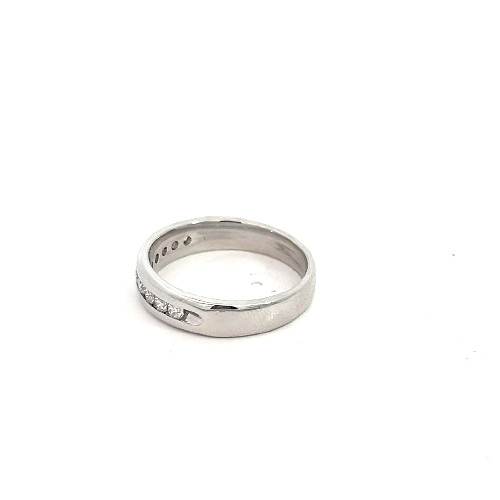 14k White Gold .50ct F VS2 Round Diamond Men Wedding Band