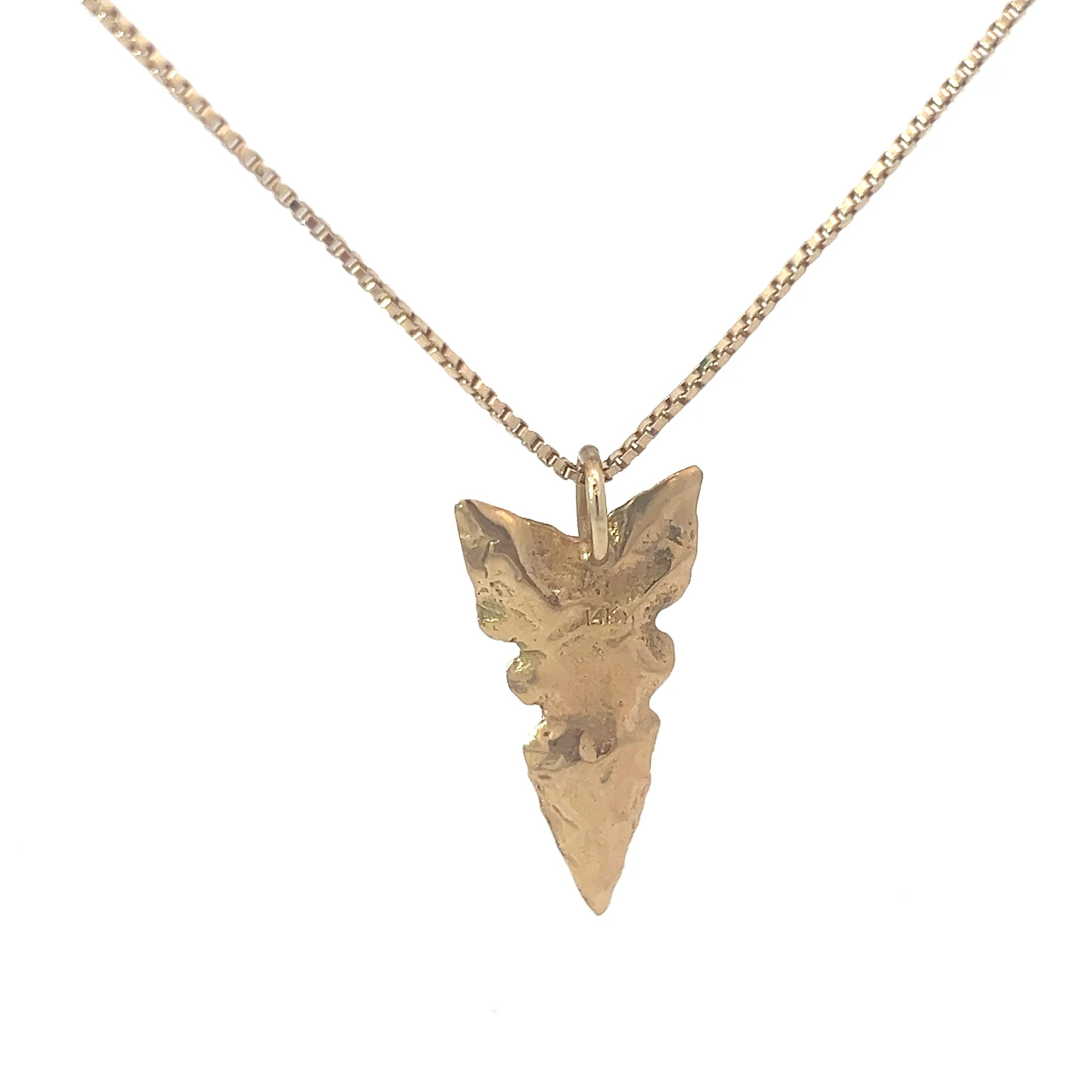 14k Yellow Gold Large Arrow Head Pendant  1"inch on a 16"inch Box Chain 5.2 gram Arrow Head / 2.6 gram Chain Total  Weight 7.8 Gram