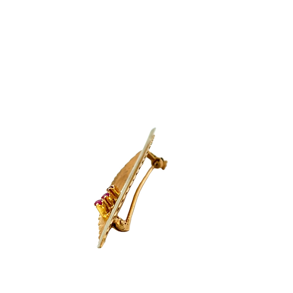 18k Vintage Leaf Pin/ Brooch with Round Ruby Stone 6 Grams 2 1/2" x 1/3" inch