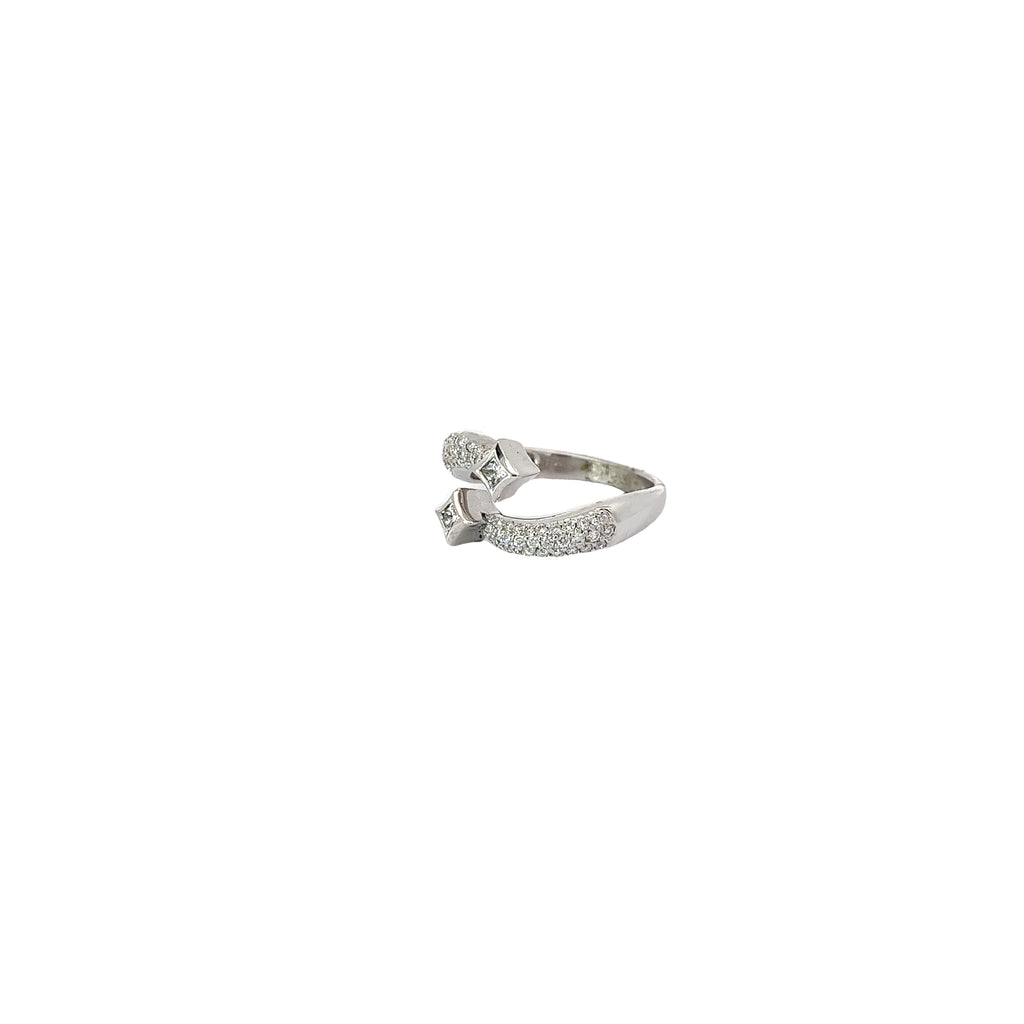 14k White Gold .60CT G VS2 Round and Princess Cut Diamond Star Crossover Ring