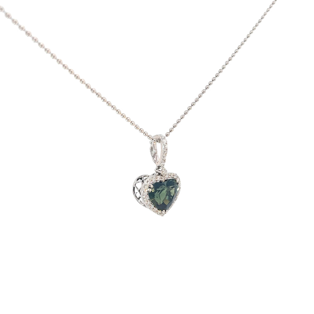 18k White Gold Heart-Shaped 7.89ct Green and Blue Sapphire .50ct F VS2 Diamond Necklace Certified By GIA #5231086105
