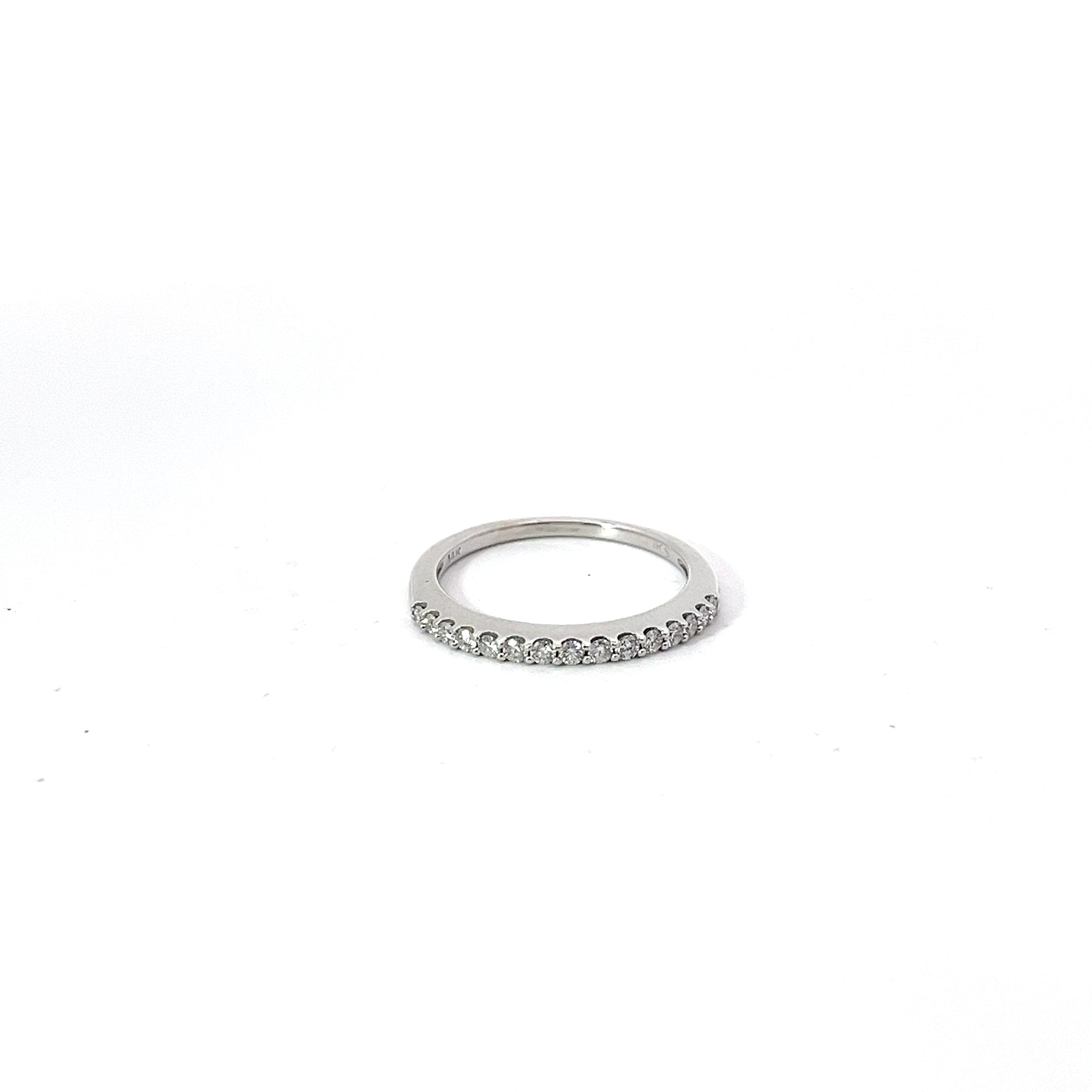 14k White Gold .25ct G SI1 Round Diamond Stackable Wedding Band 1.70 mm size 7