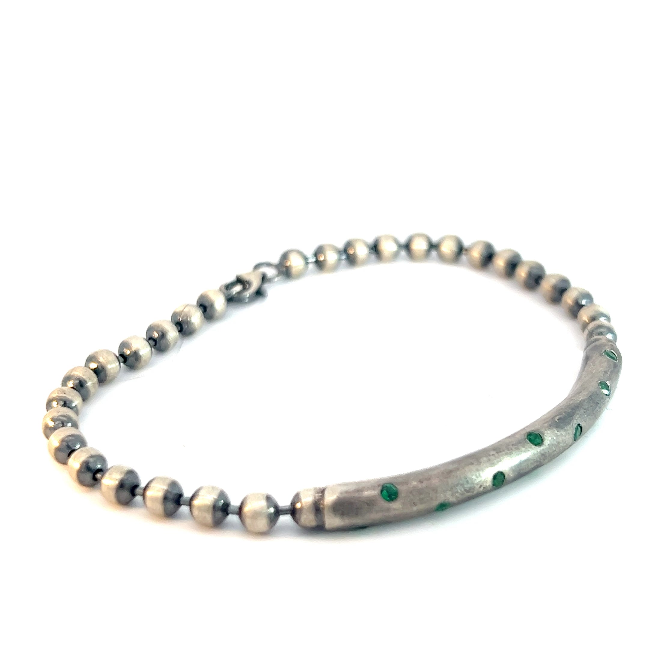 Sterling Silver 13.8 Gram (11) Green Stone on a Bar Beaded Men Bracelet