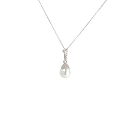 18k White Gold .10ct G SI1 Round Diamond and Fresh Water White 10mm Pearl Necklace