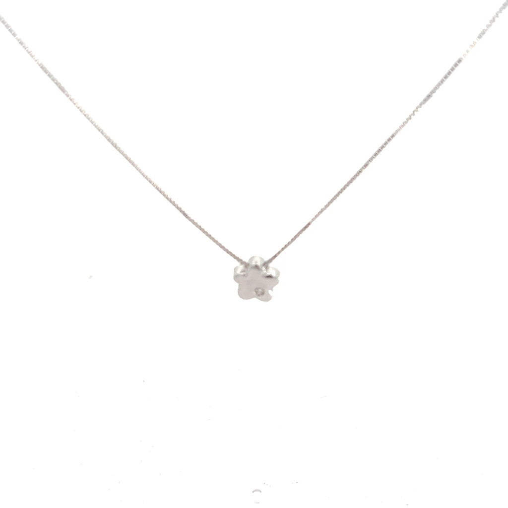 14k White Gold Flower with One Round Diamond / Small Box Chain Pendant   2.4gram 18"inch