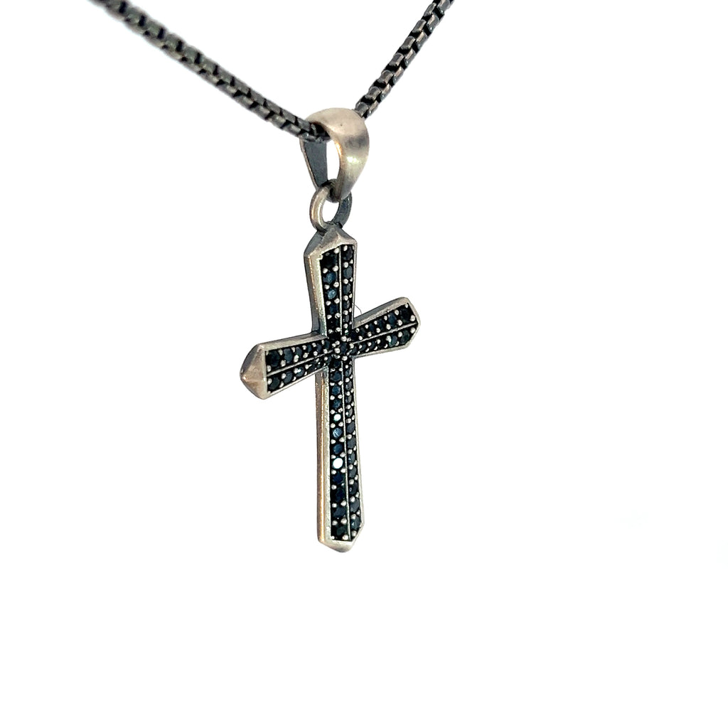 Sterling Silver 14.4 gram Necklace /Cross with Black Onyx Pendant