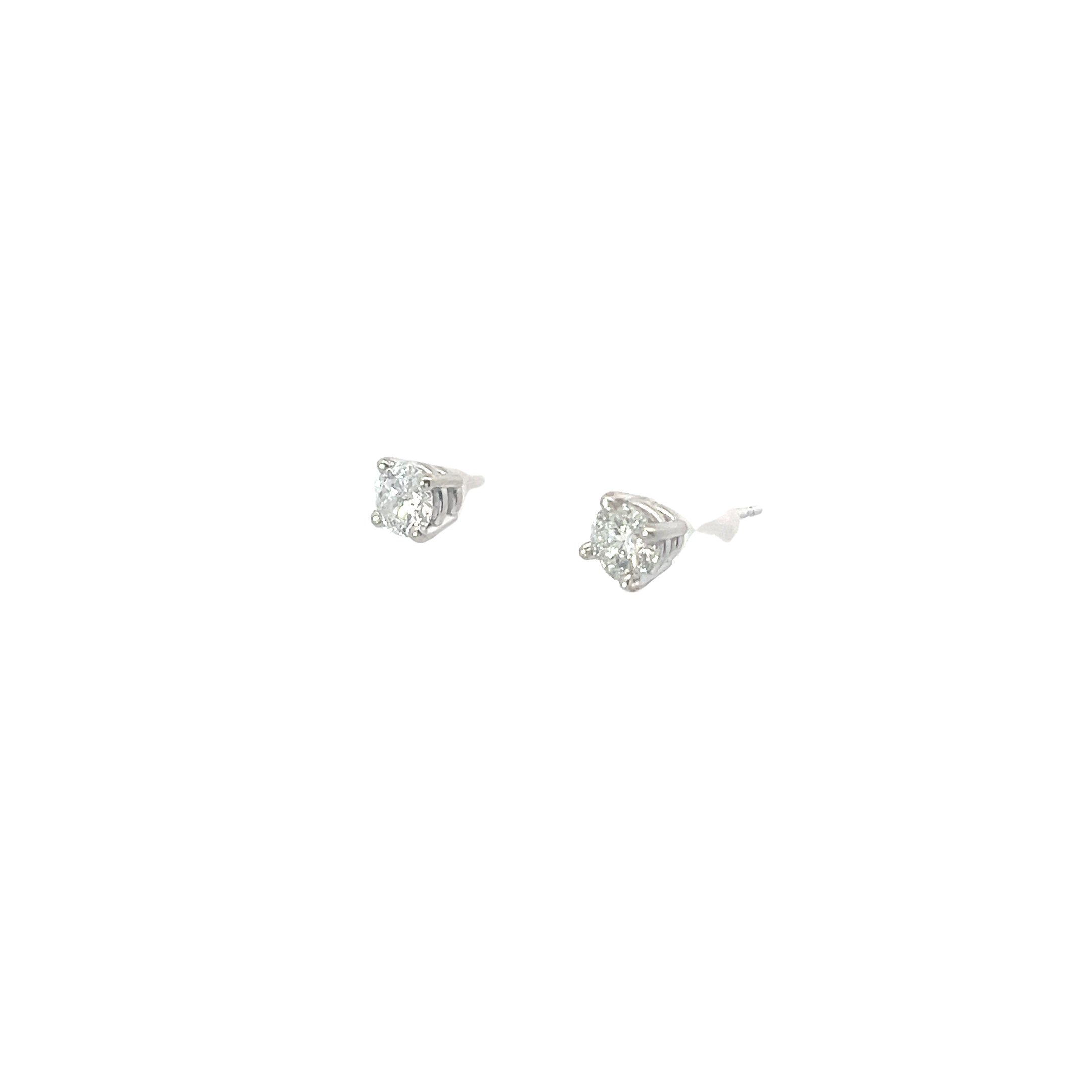 14k White Gold .69ct H VS2 Round Diamond Stud Earring