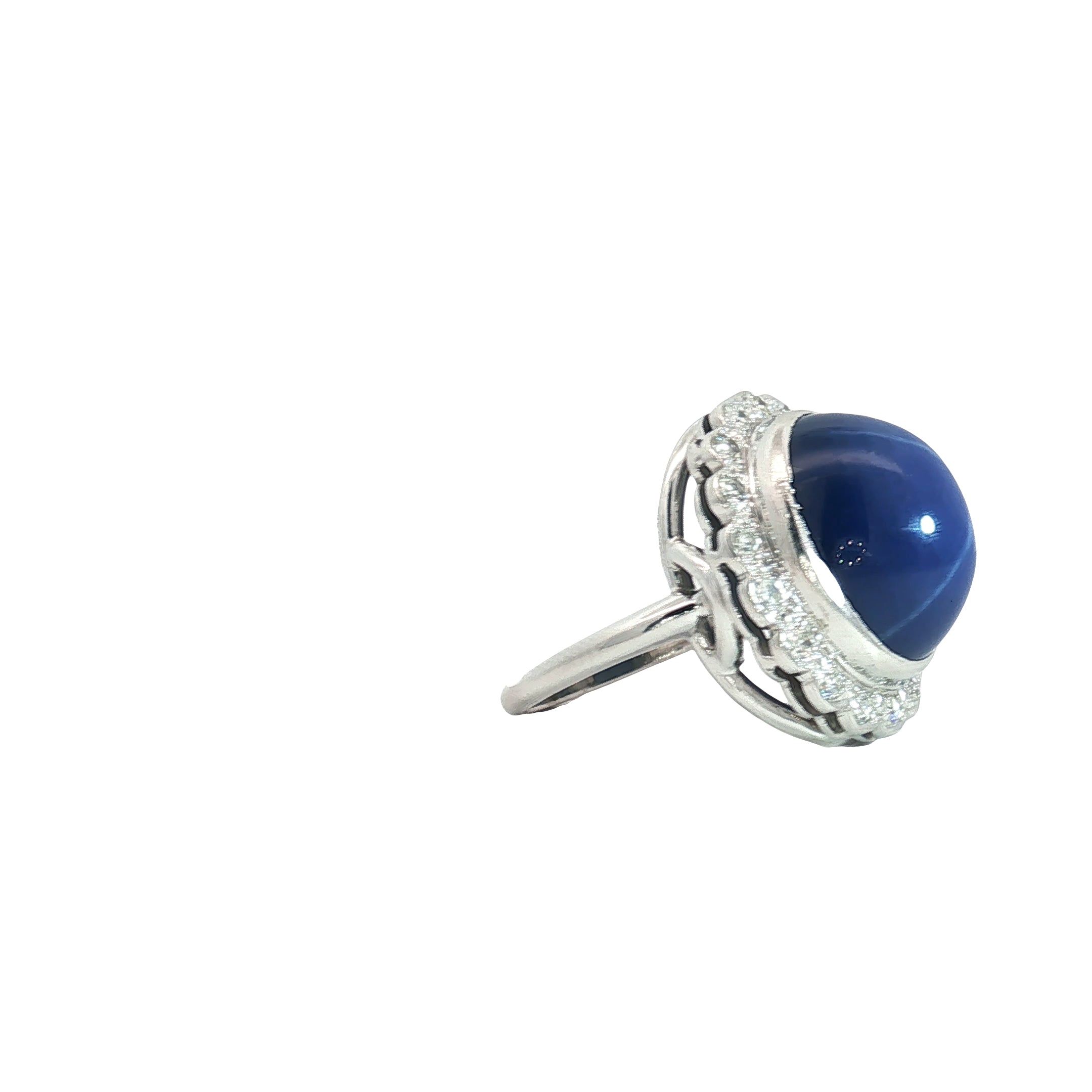 14k White Gold 14 x 12 Oval Cabochon Lindy Star Sapphire/ .30ct F VS2 Round Diamond Ring