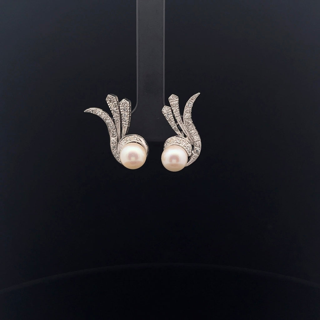 14k White Gold .50ct F VS2 Round Diamond and Fresh Water White Pearl 7mm Vintage Earrings