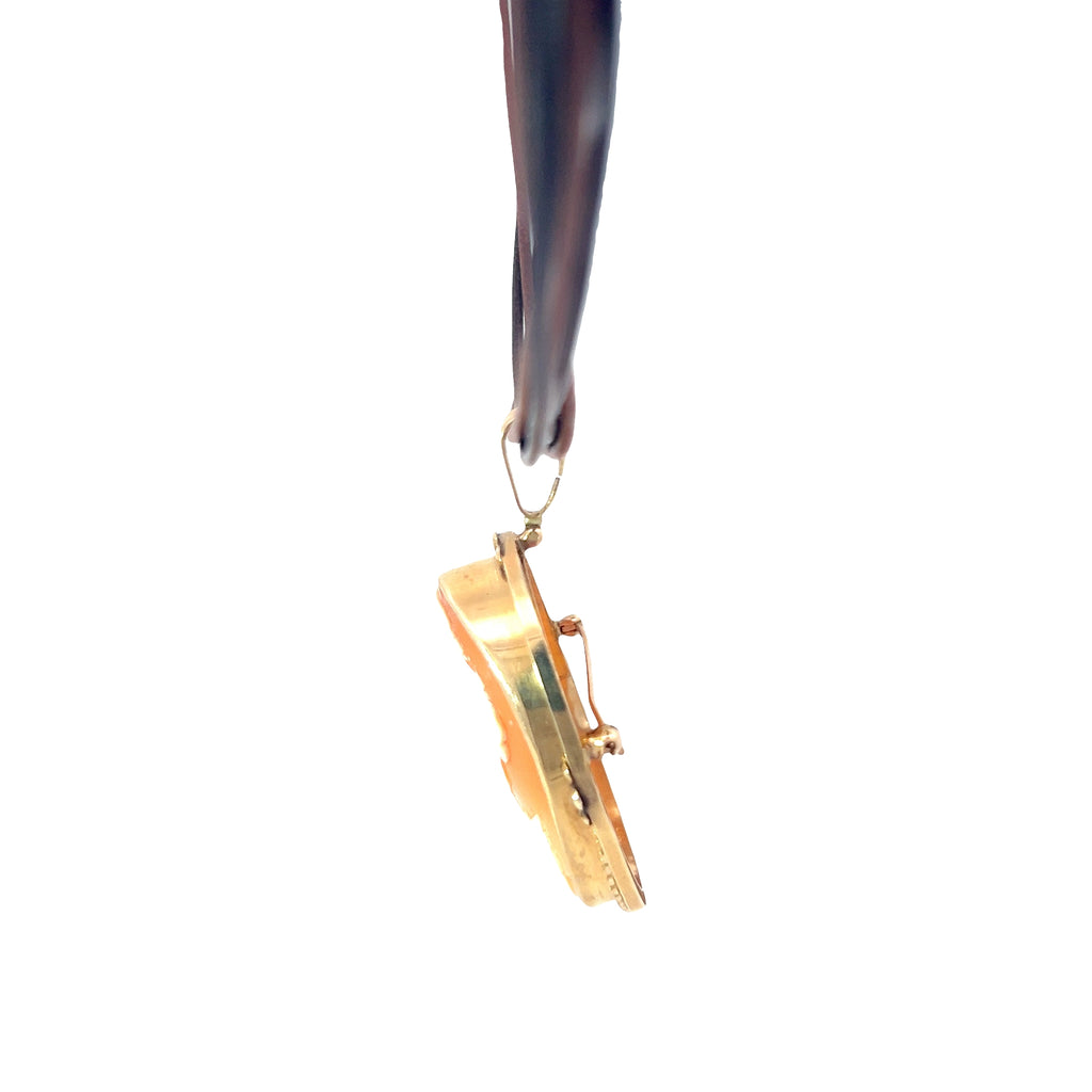 14k yellow gold Vintage Cameo Pendant