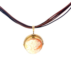 14k yellow gold Vintage Cameo Pendant