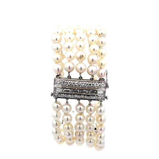 18k White Gold Vintage 2.00ct F VS2 Round and Baguette Total Weight of Diamonds and Pearl Bracelet