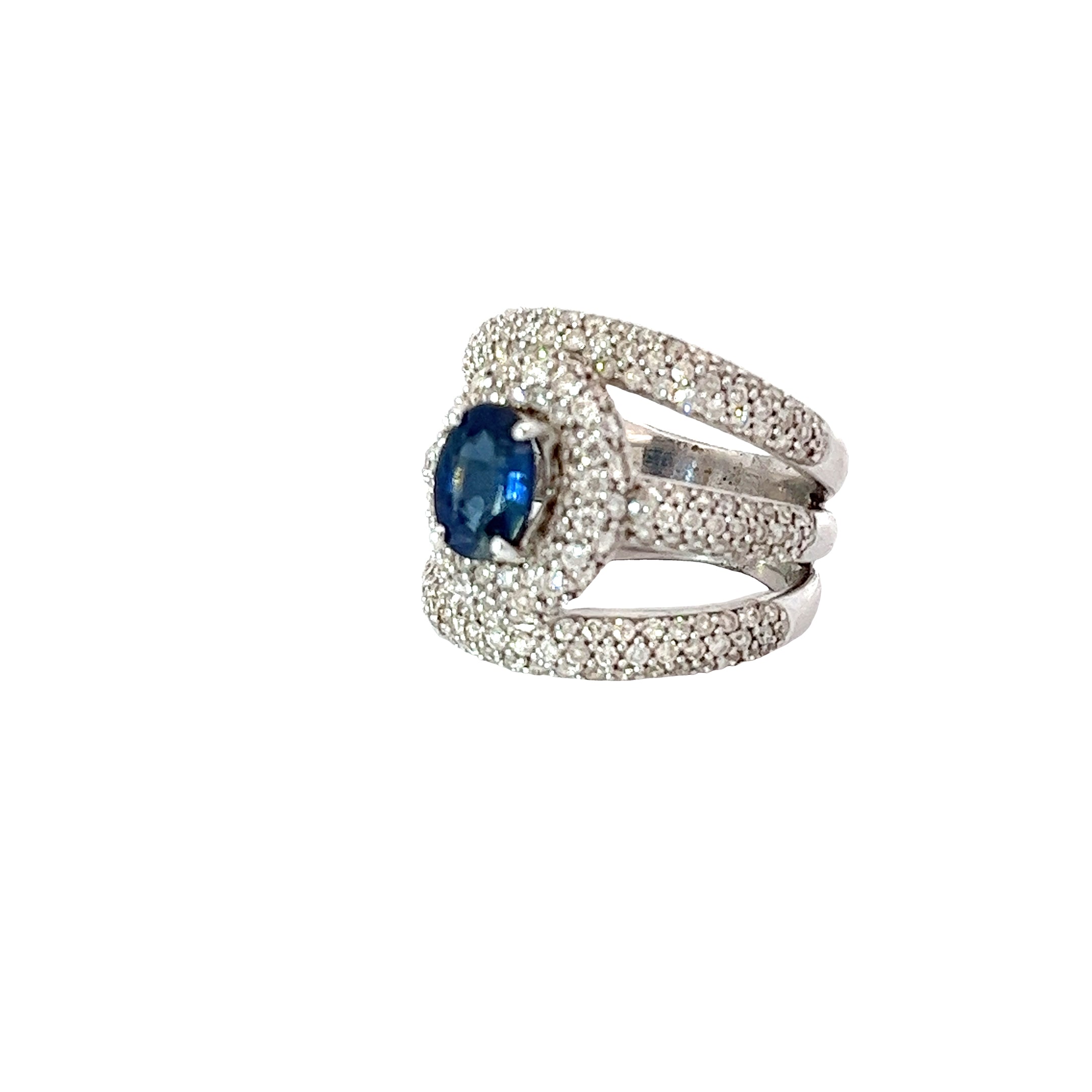 18k White Gold 1.37ct Oval AA Blue Sapphire and surround by pave set 1.37ct G SI1 Round Diamond Ring