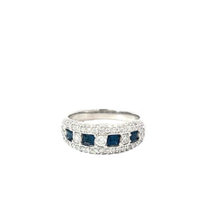 14k White Gold 1.00ct G VS2 Round Diamond /.60ct Princess Cut Blue Sapphire with Pave Style Ring