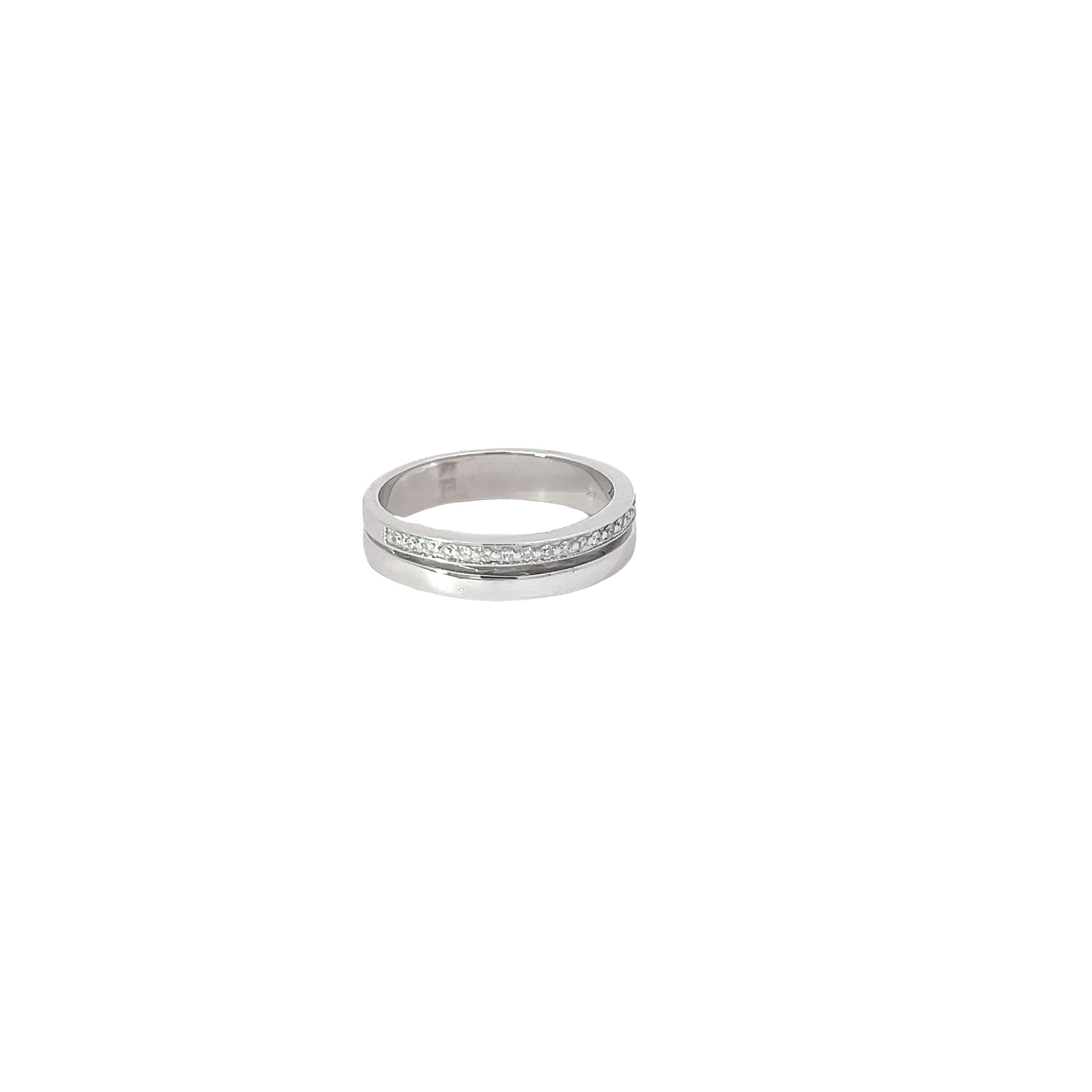 14k White Gold  .30ct G VS2 Round Diamond Men Wedding Band
