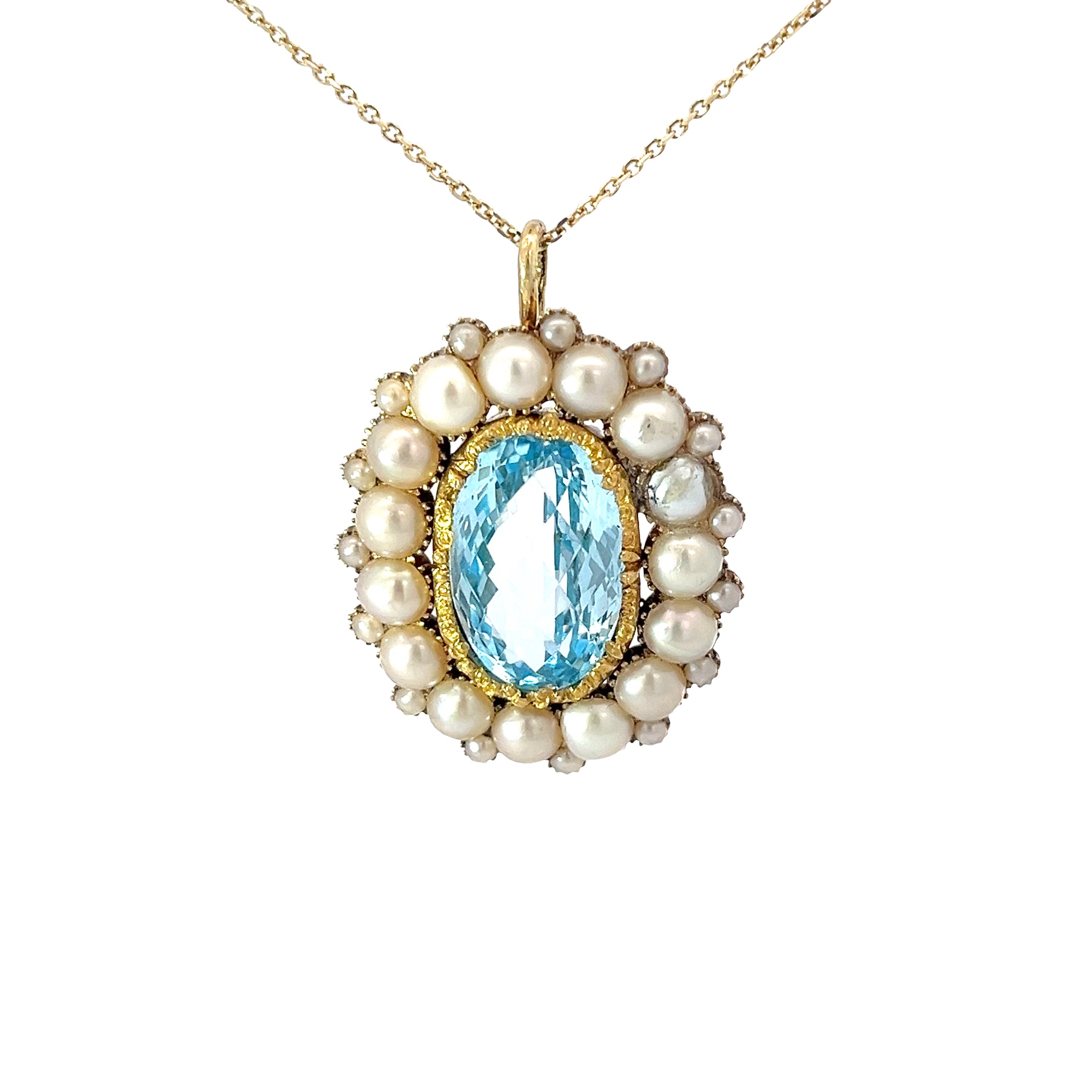 18k Yellow Gold 7.00ct Oval Blue Topaz and Fresh Water White Pearl Vintage Necklace